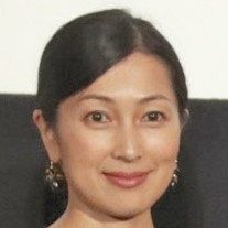 鶴田さやかの姉は2人！鶴田真由との関係は妹や親戚？【家族構成】